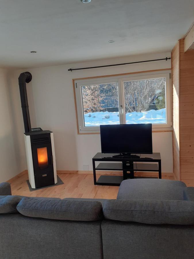 Petite Maison Bien Vivre Au Coeur De La Montagne Grandes Sables エクステリア 写真